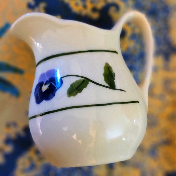 Hartstone Other - COPY - 🌿 Hartstone Pottery Pansy Design Pitcher/Creamer 🌿🌿 EUC